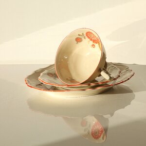 Coffee cup porcelain collector's item
