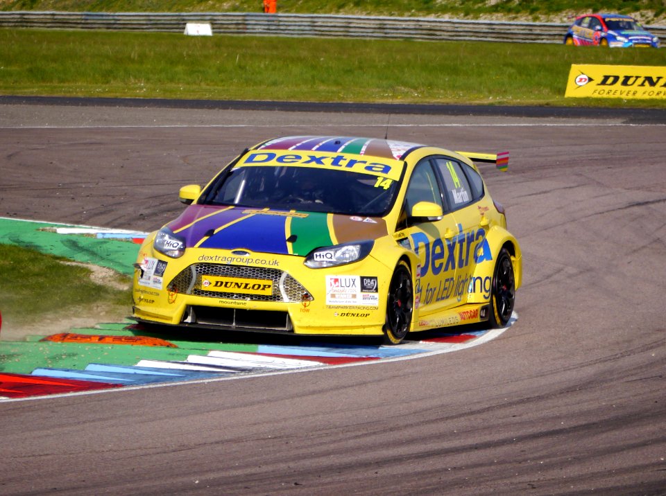 Alex Martin's Dextra Racing Ford Focus