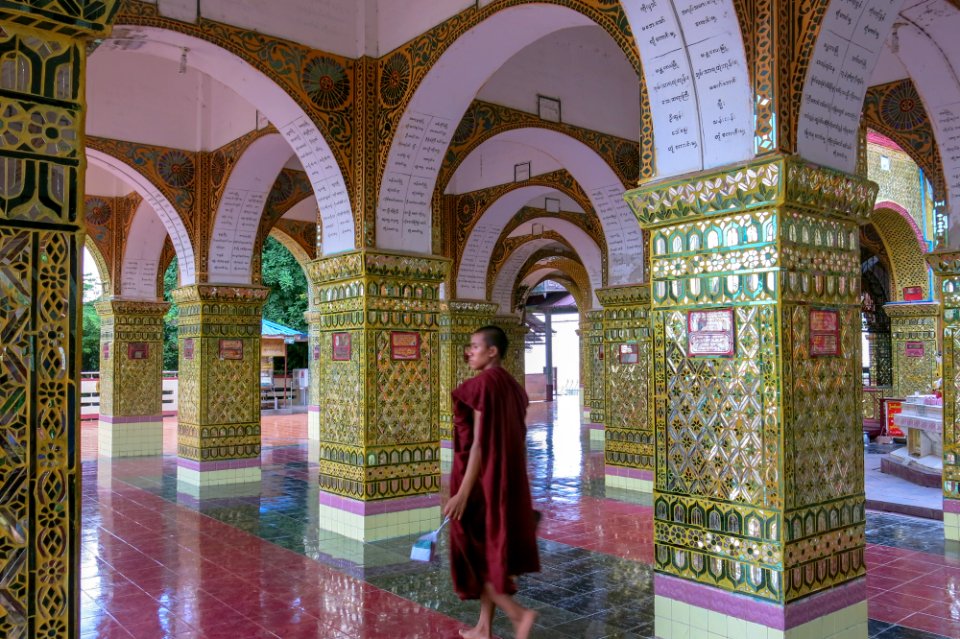 Temple in Mandalay