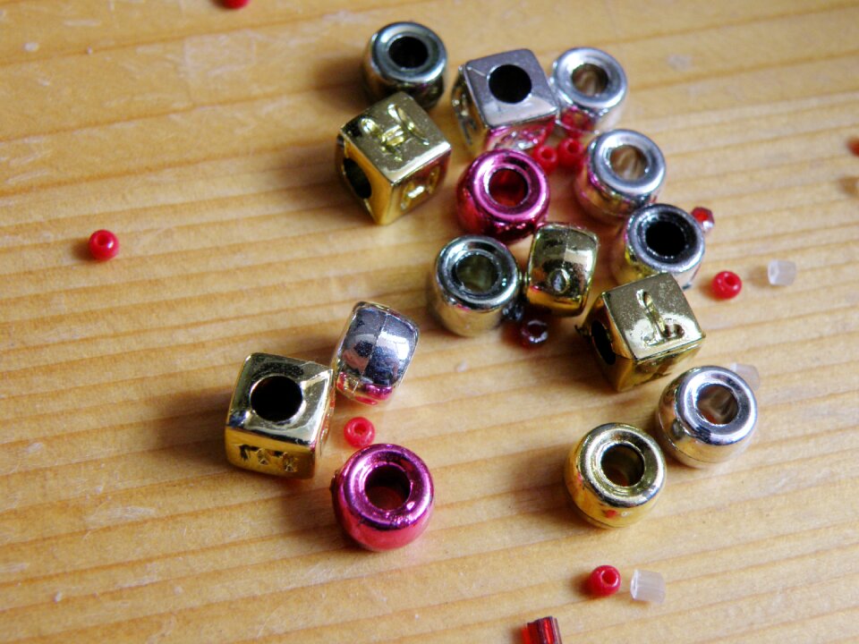 Jewelry shiny components