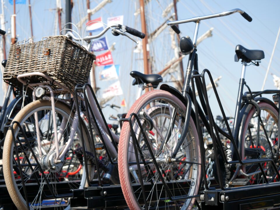 Wheels amsterdam parking