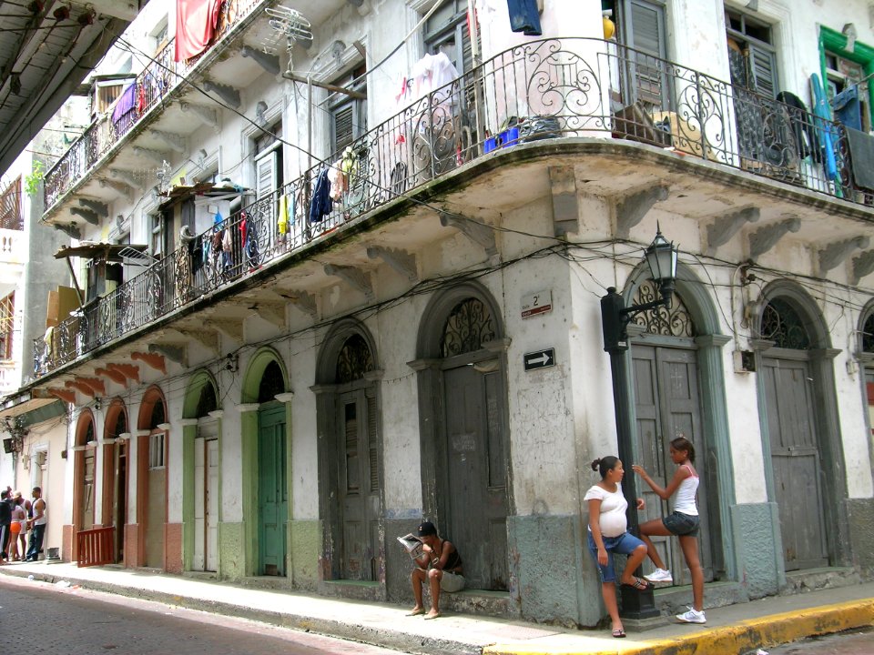 old houses in casco viejo