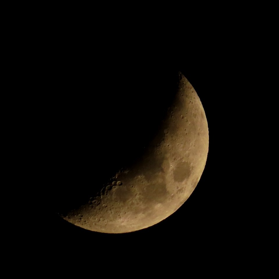 PowerShot Moon Shot photo