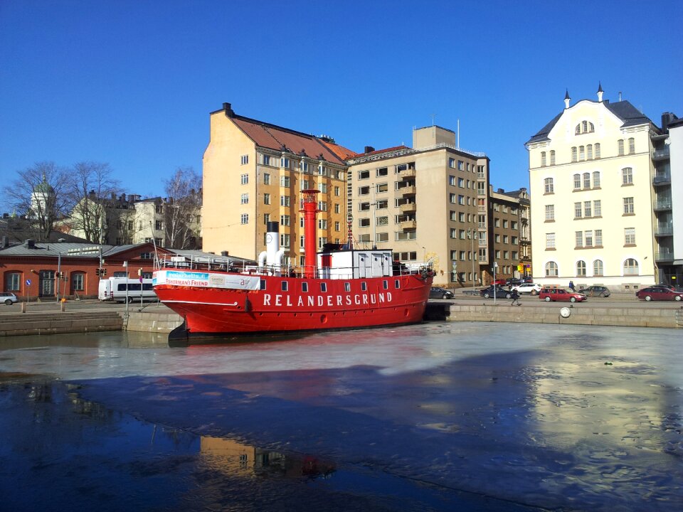 Winter ship the urban landscape