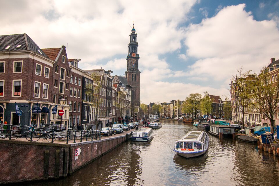 Waterway dutch spring