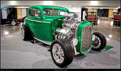 1932 Ford Coupe photo