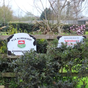 Houndings Lane Farm.