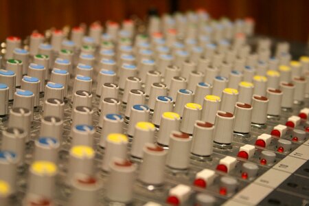 Sound system mixer technique