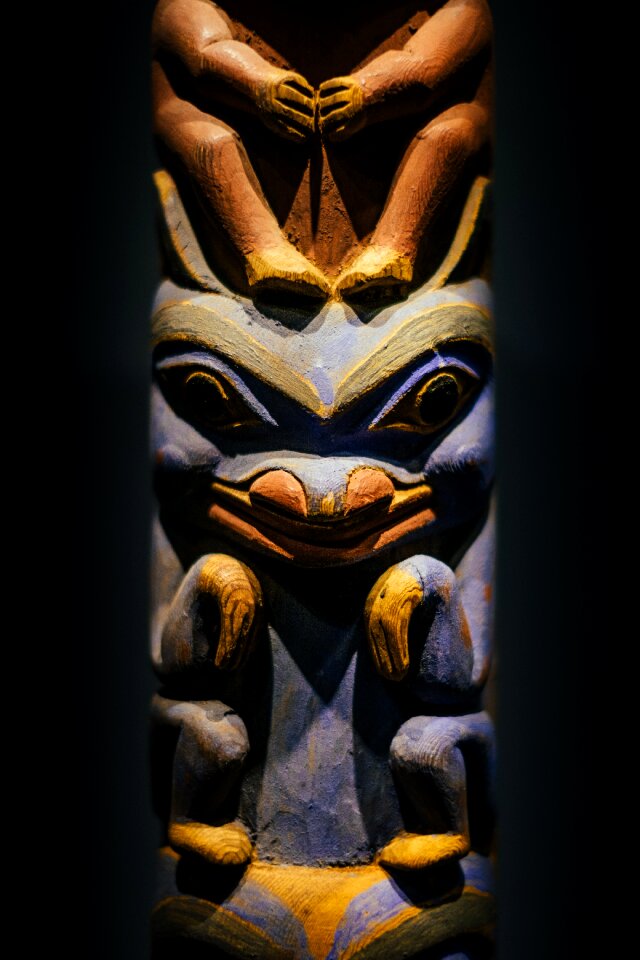 Figures demons tribal