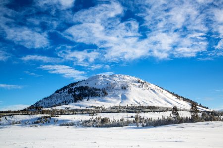 Winter morning, Bunsen Peak
