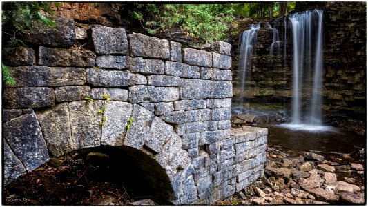 Hilton Falls photo