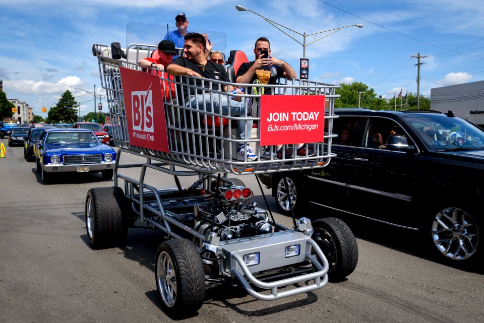 Motorized Shopping Cart