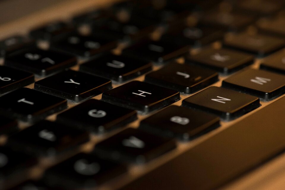 Internet communication typing