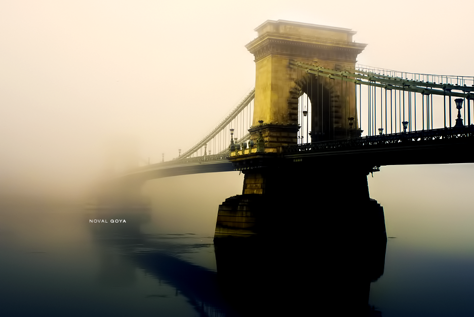 Szechenyi bridge, Budapest