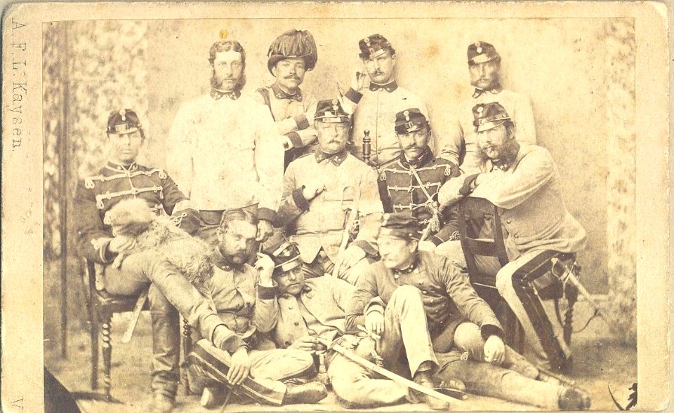 11 østrigske Officerer