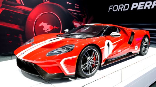 2018 Ford GT photo