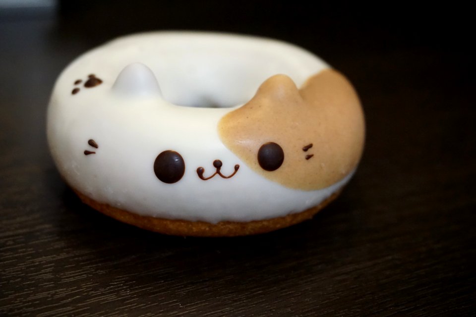 .Look at this donut