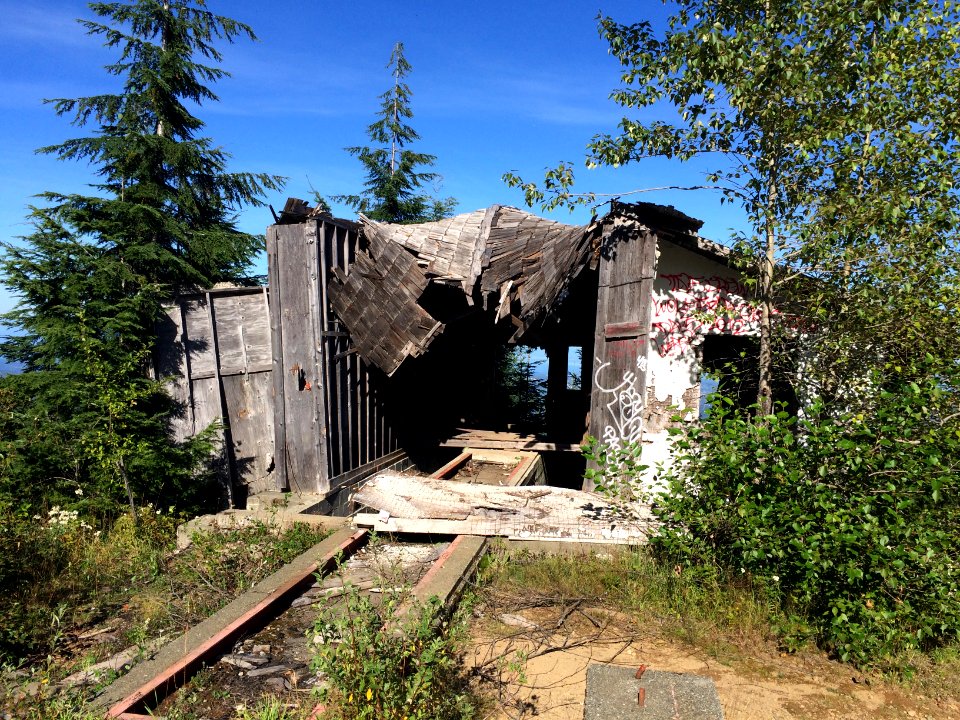 forbidden plateau ski hill