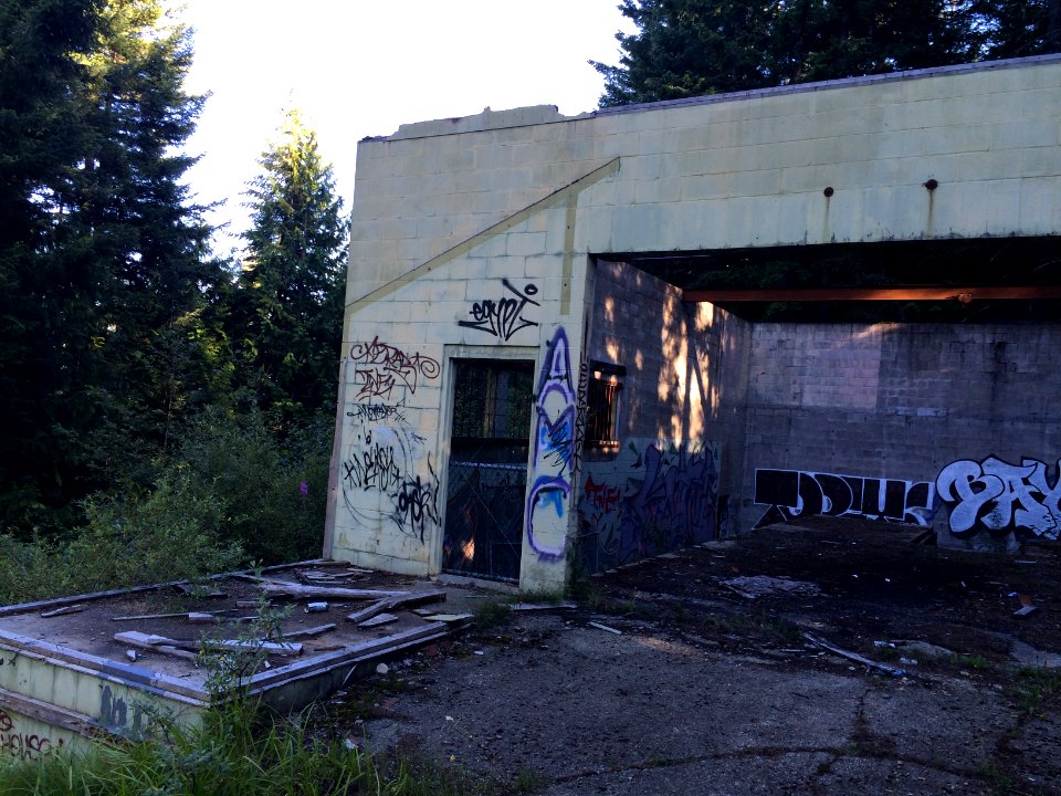 maintenance shop forbidden plateau ski hill