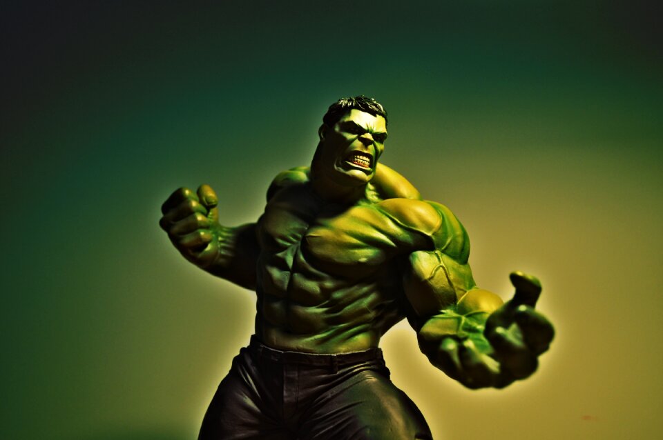 Actionfigure nerd statue