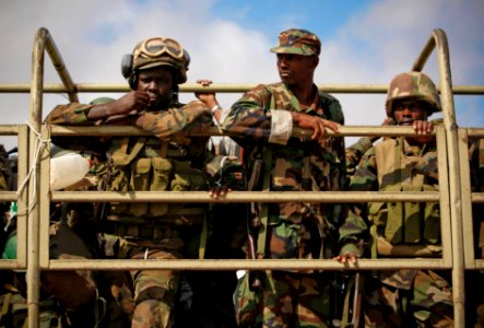 AMISOM & Somali National Army operation to capture Afgoye Corridor Day #5 06 photo