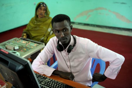 2013 11 07 Radio Mogadishu J.jpg