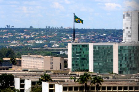 nossa-braslia---esplanada-dos-ministrios 25338730503 o