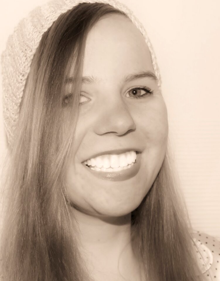 Portrait smile tooth