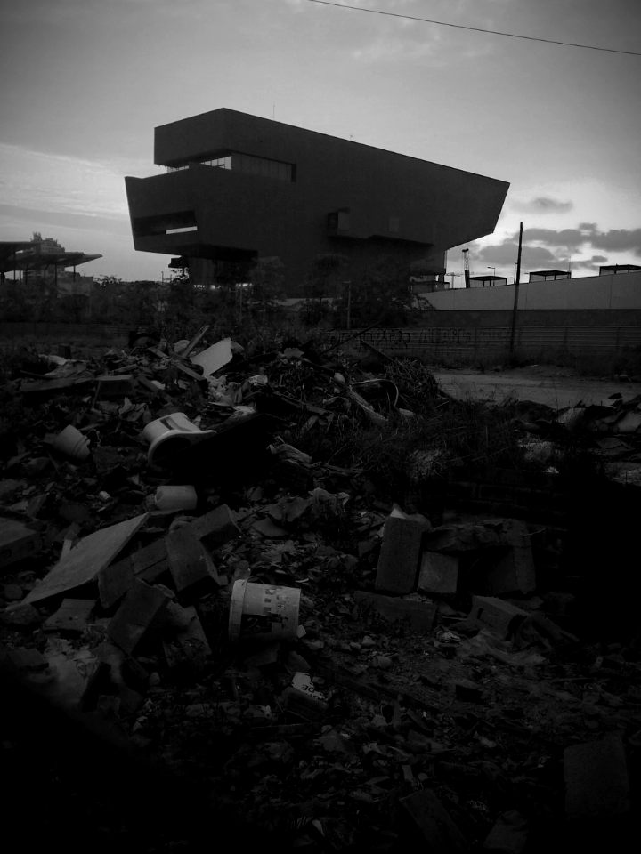 museu del disseny // Back View