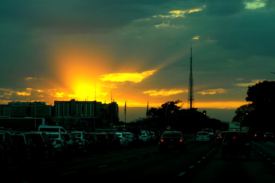 nossa-braslia---fim-de-tarde 20917325641 o