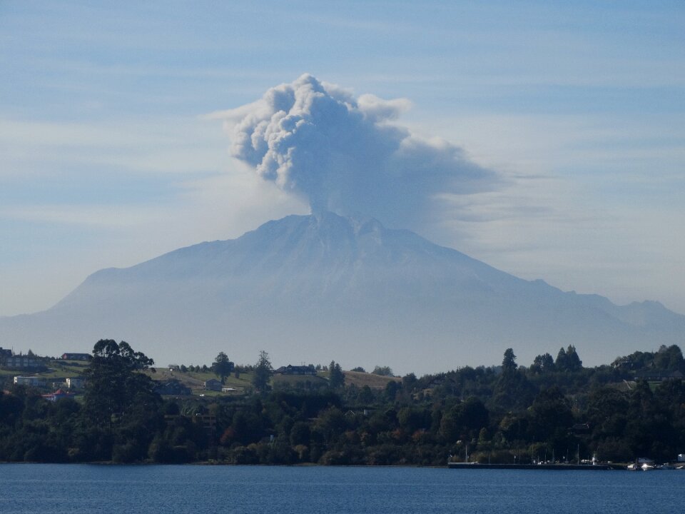 Volcano eruption chile