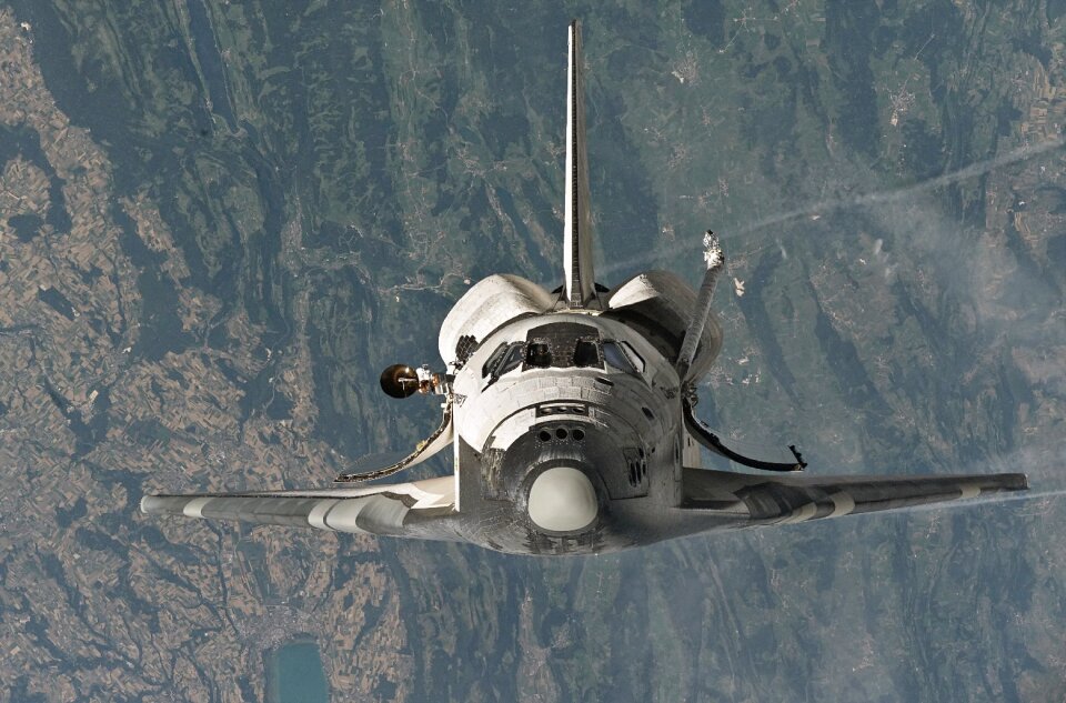 Astronaut space station flight