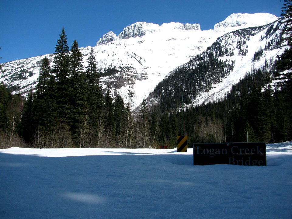 4-9-2020 - Plowing on the Going-to-the-Sun Road