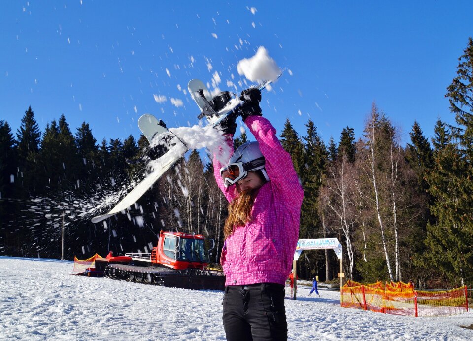 Mountains game snowboard