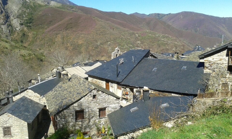 Ceilings cottages mountains