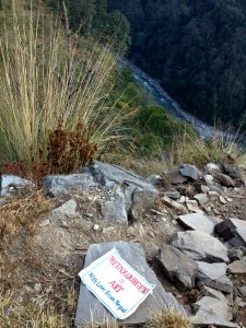 Metaxourgeio Connects With the World/Himalayas