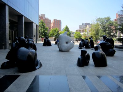 Marcela Romagnoli, conjunto escultórico ‘Unidos’, (‘United’)