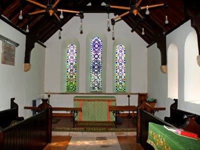 St-Mary-Holystone-J-19-September-2006