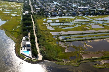 City surrounding Forsythe Parcel
