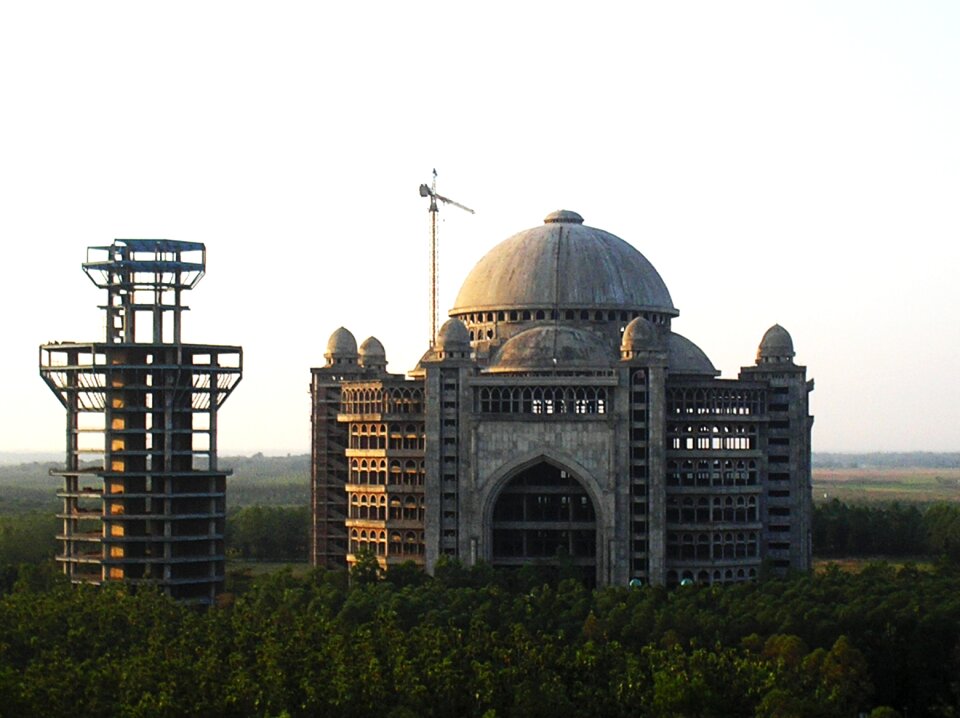 Building islamic religious