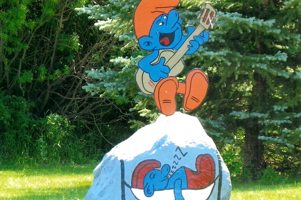 Middle Lake, Saskatchewan - Harmony & Lazy Smurf