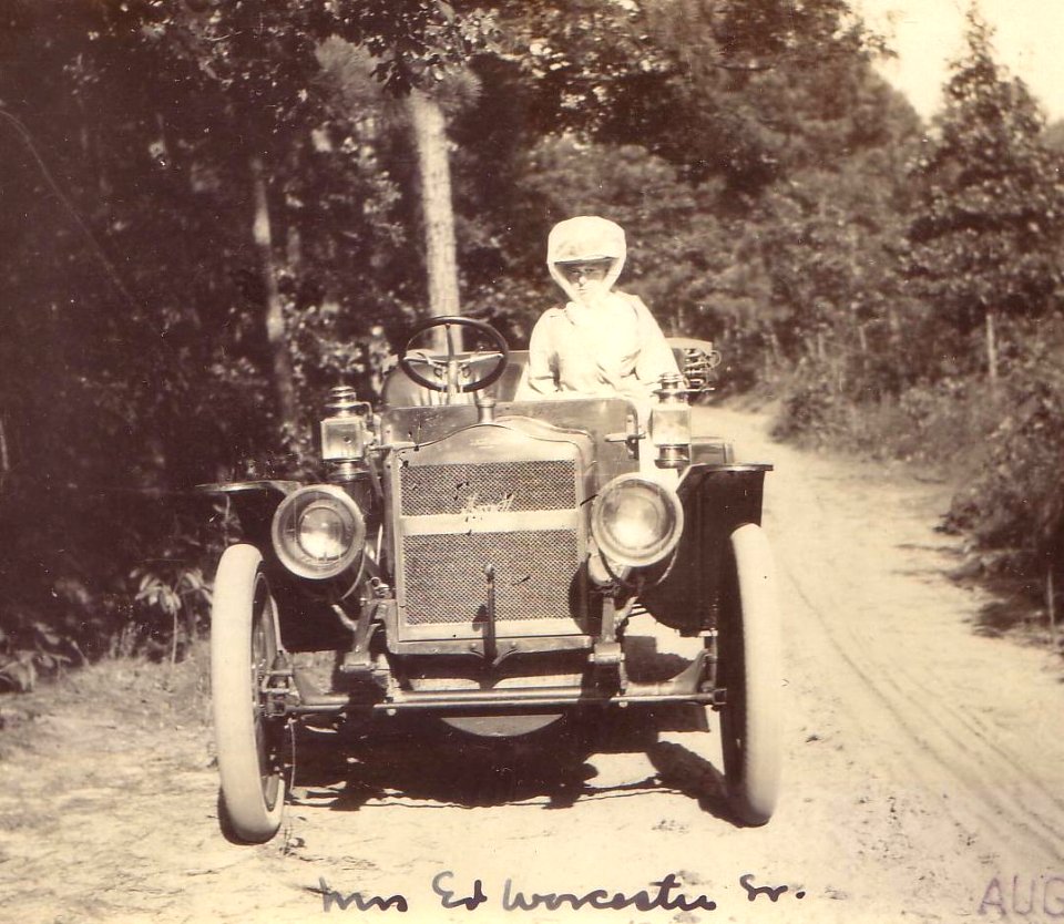 Mrs. Ed Worcester, Sr.