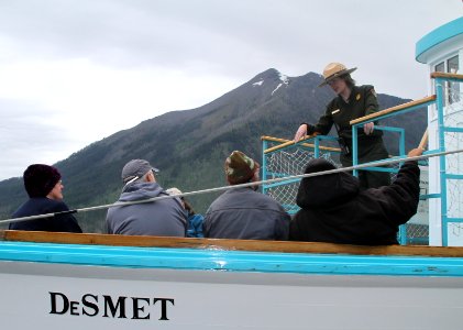 Ranger talking to visitors on the DeSMET photo