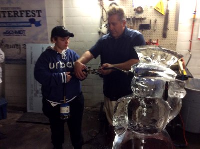 Ice carving
