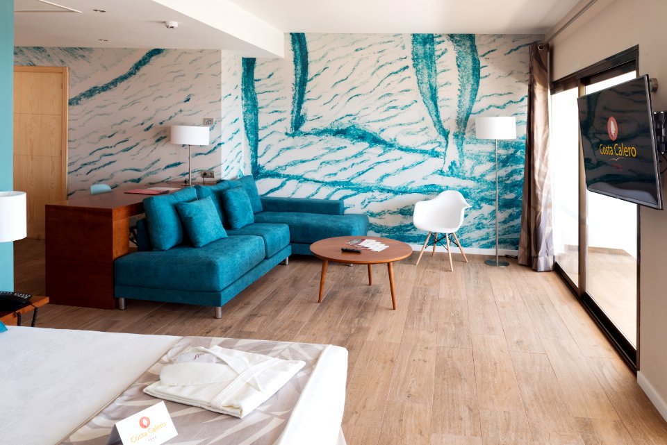 Junior Suite Select