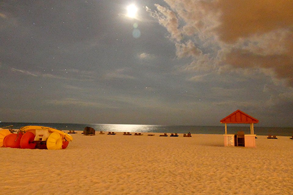Moonlight Pass-A-Grille