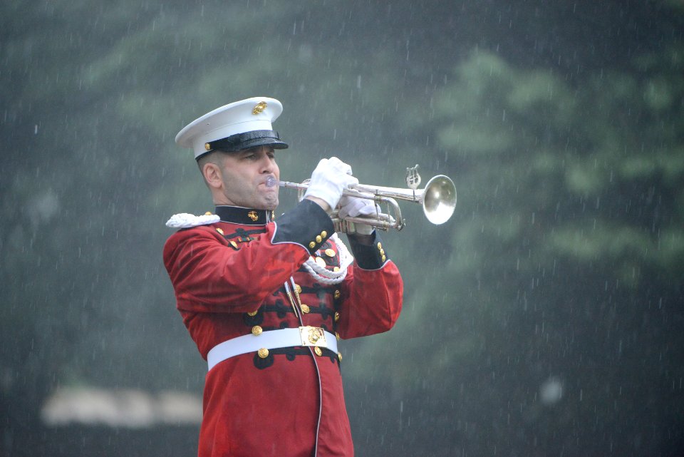 The graveside service for John Glenn takes place in Arlington National Cemetery