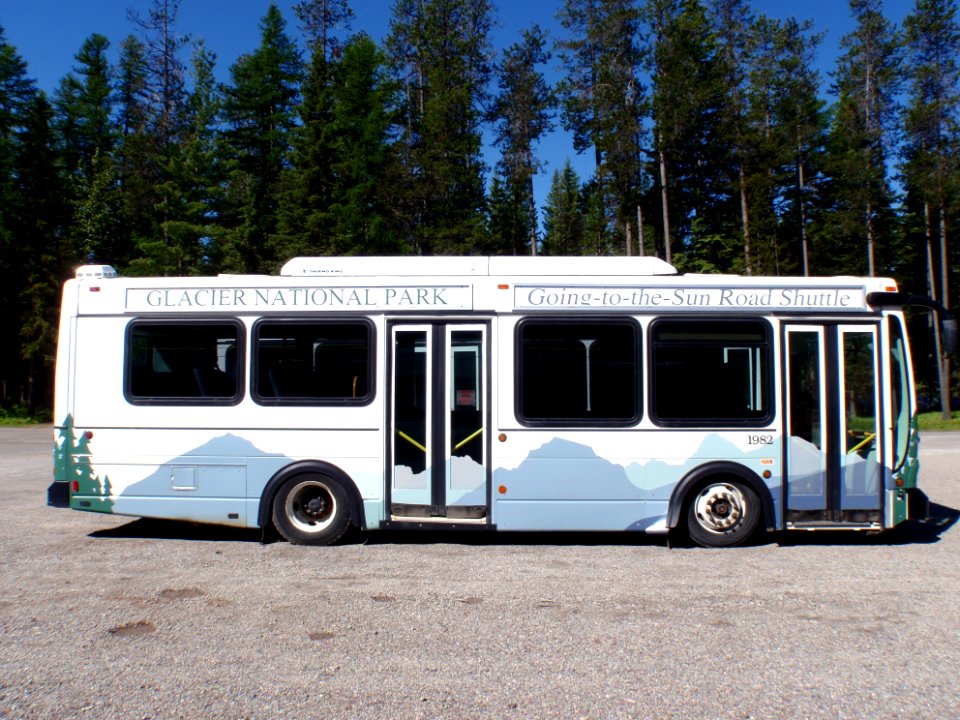 Shuttle Bus for the Going-to-the-Sun Road