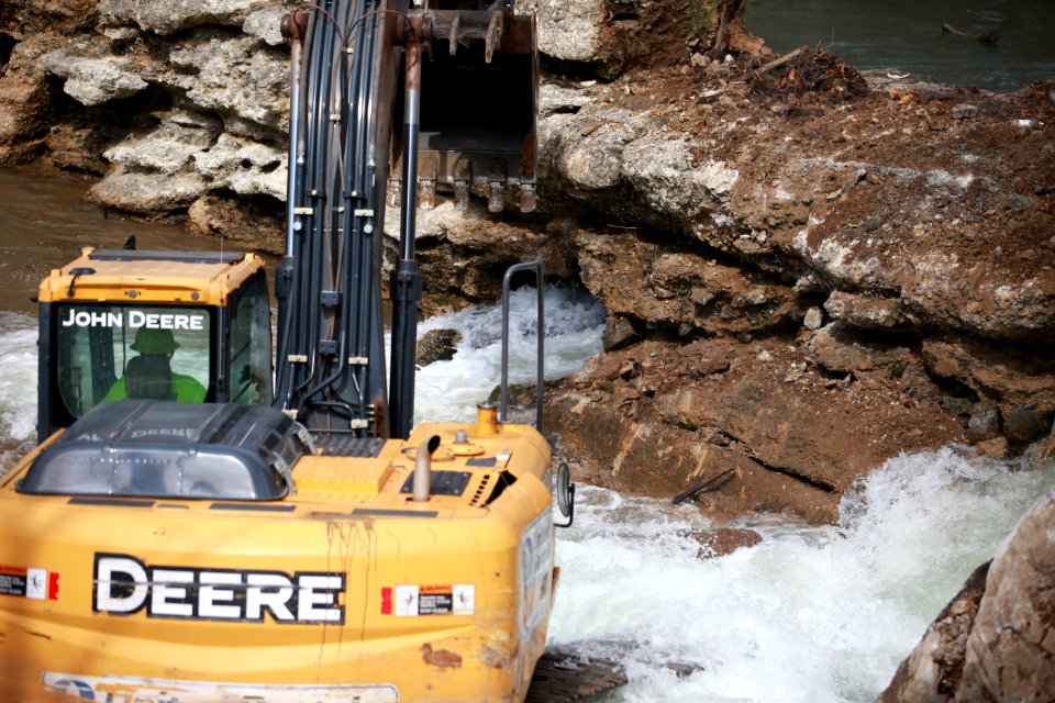 Marion Ice Dam Removal