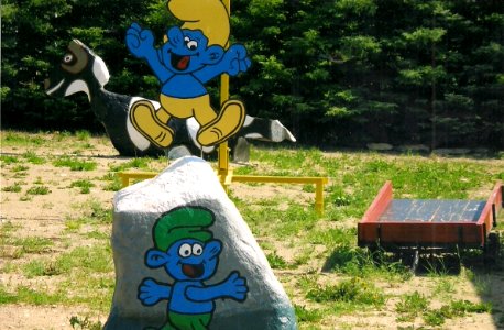 Middle Lake, Saskatchewan - Smurfs